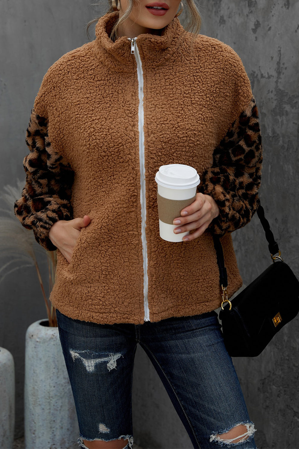 Gragsell - Leopard Raglan Sleeve Zipped Sherpa Coat -
